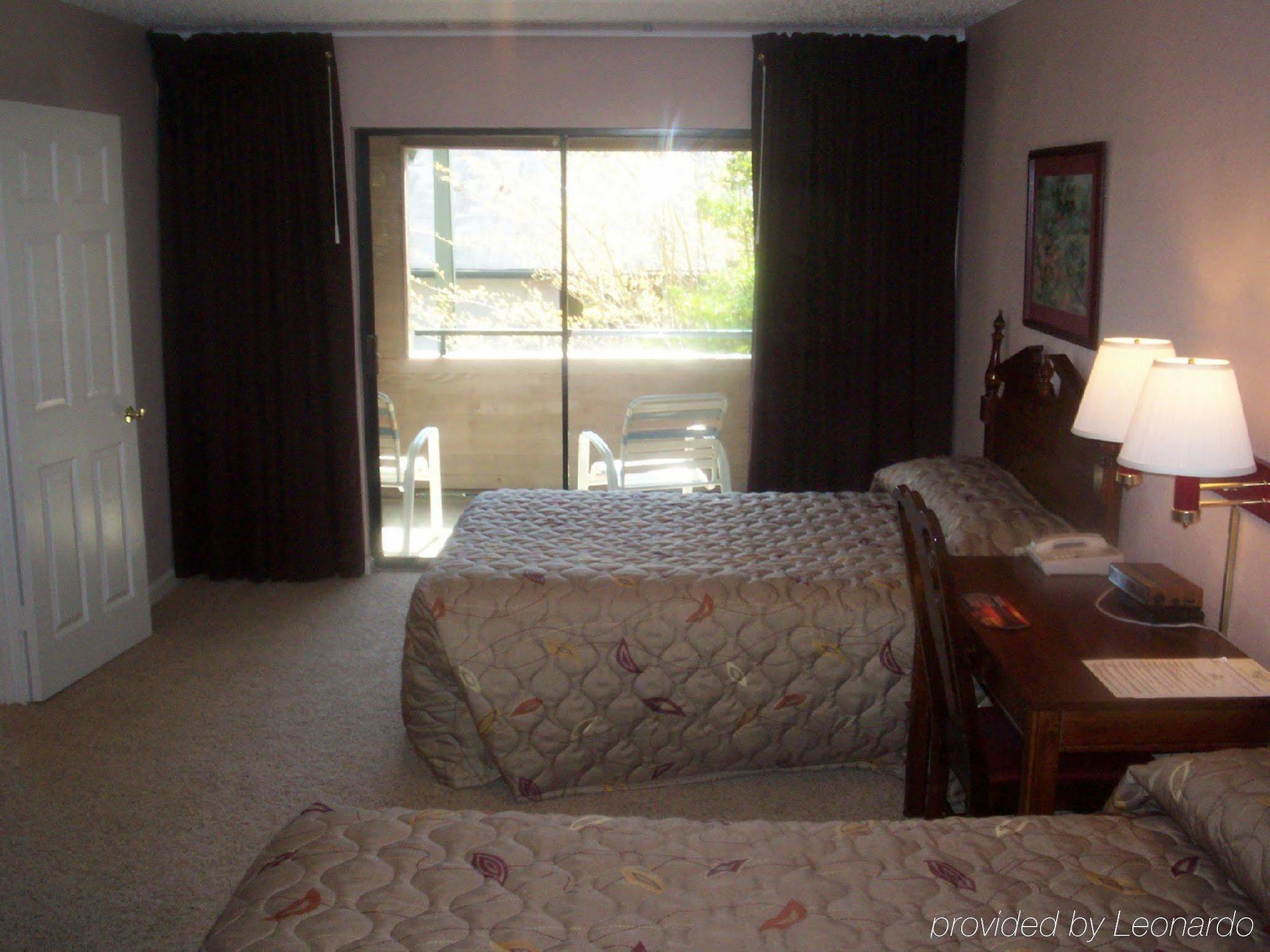 Rime Garden Inn & Suites Irondale Pokoj fotografie